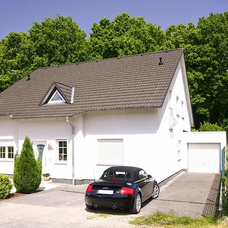 Ferienwohnungen Familie Glasner Binz Exterior photo